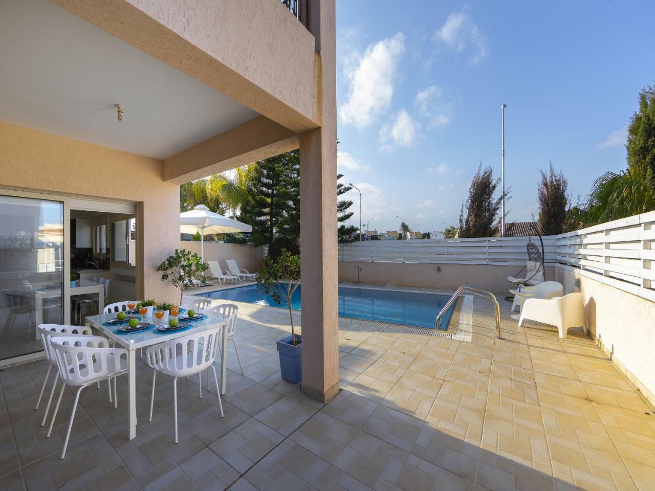 Villa Michelle 2 Protaras Buitenkant foto